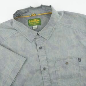 Marsh Wear Mens Short Sleeve Button Up Shirt Gray Camo Pocket Relaxed Fit Size L